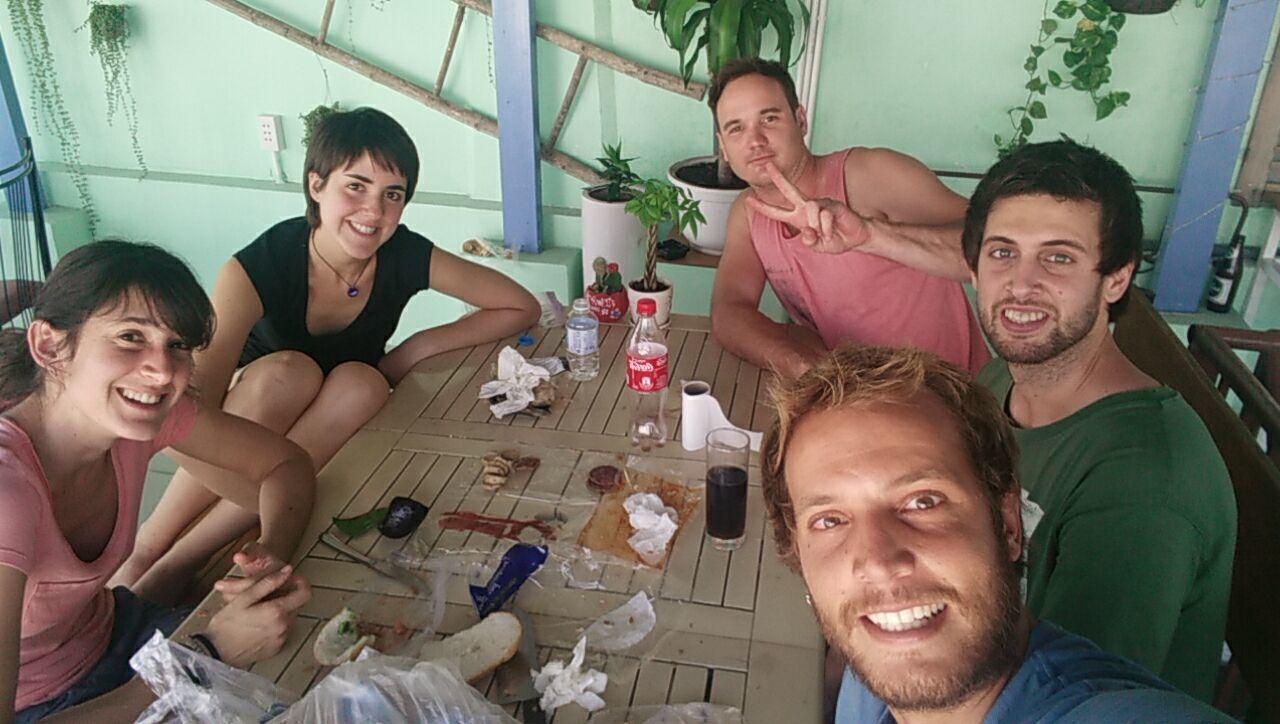 The Crib Vietnam Hostel Хошимин Екстериор снимка